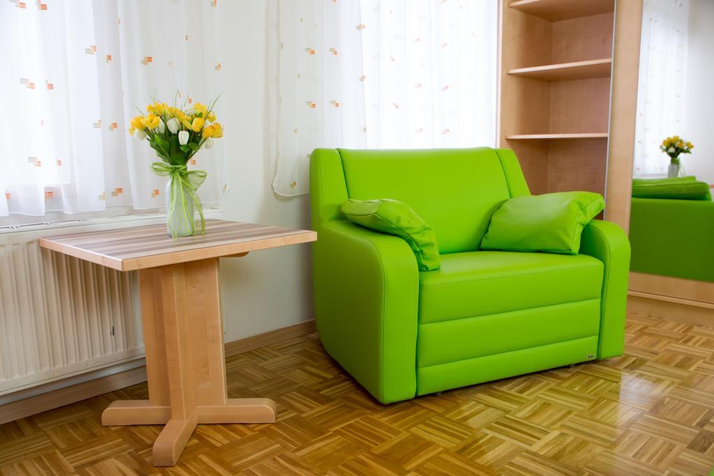 Hotel Restaurant Thadeushof Techelsberg Екстер'єр фото