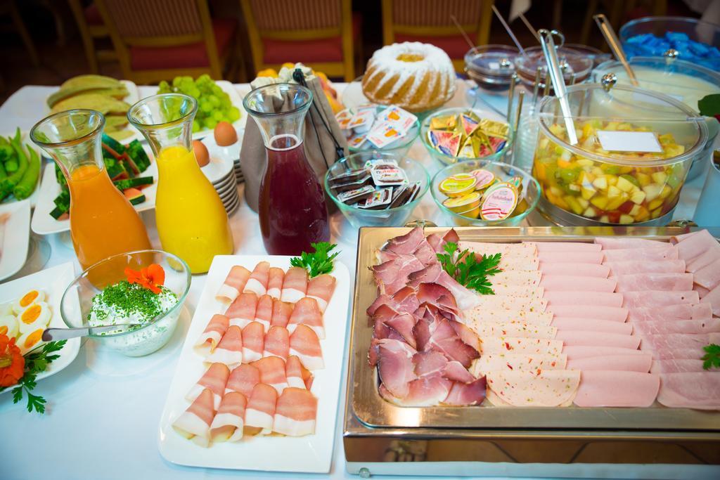 Hotel Restaurant Thadeushof Techelsberg Екстер'єр фото